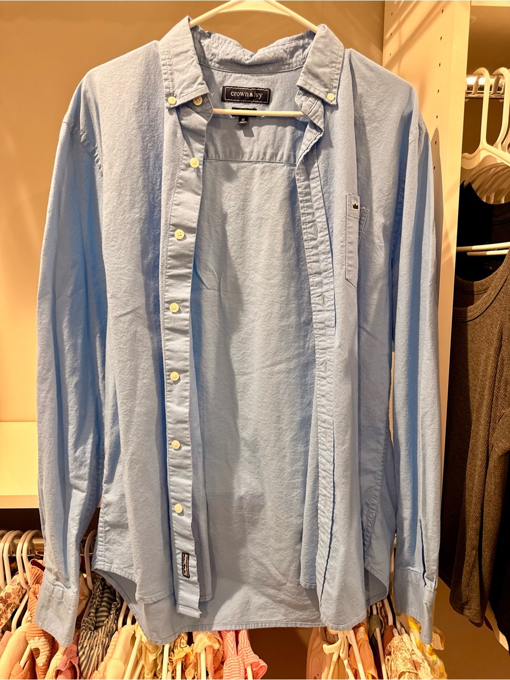 Crown & Ivy Men’s Button Down